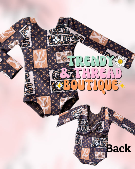 Reversible rash guard